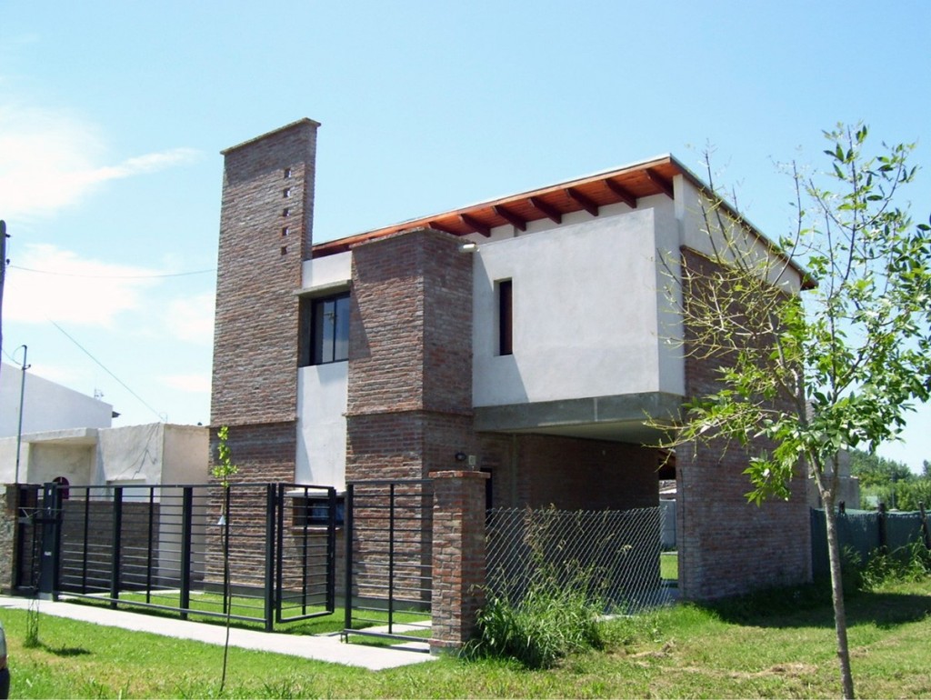Casa Monzón